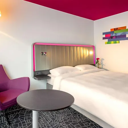 Park By Radisson מלון 4*